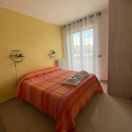 Appartamento Eliana Асти Экстерьер фото