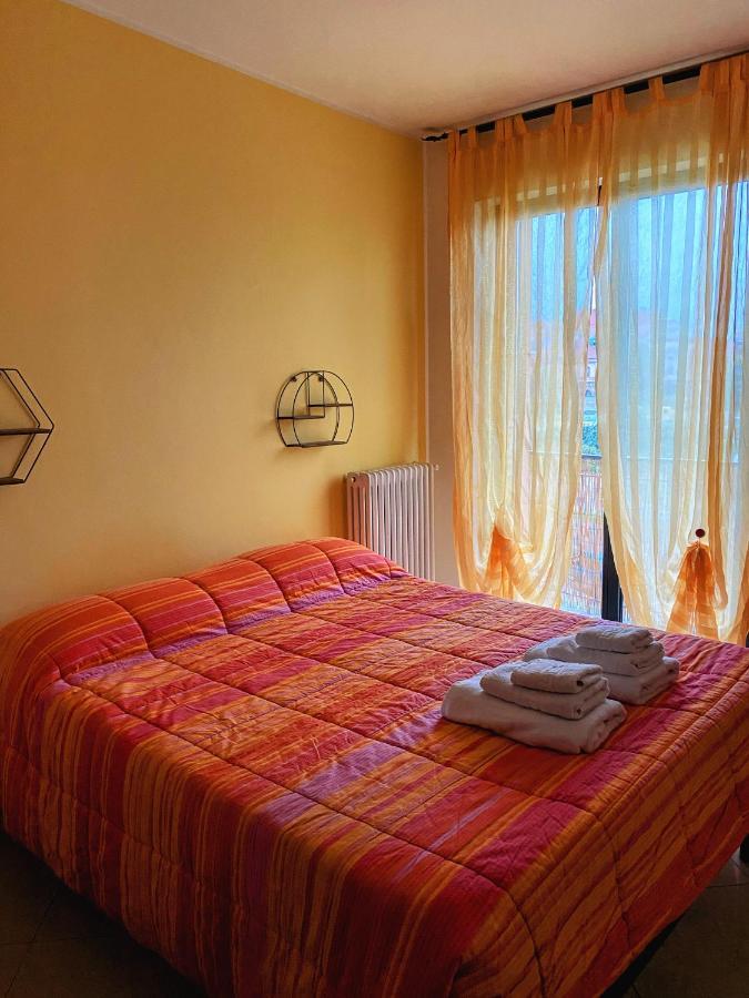 Appartamento Eliana Асти Экстерьер фото