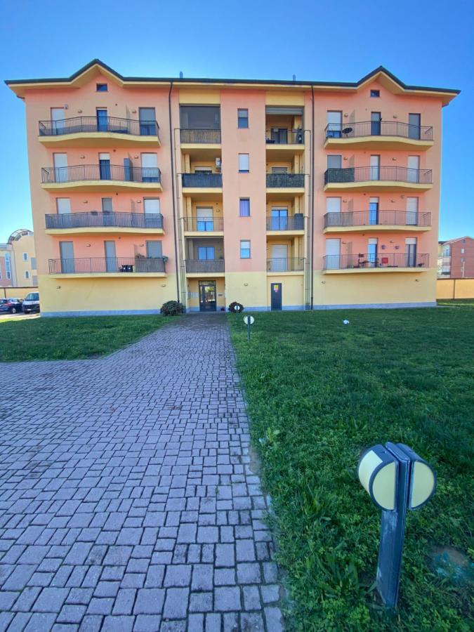 Appartamento Eliana Асти Экстерьер фото