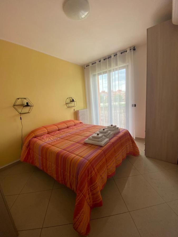 Appartamento Eliana Асти Экстерьер фото